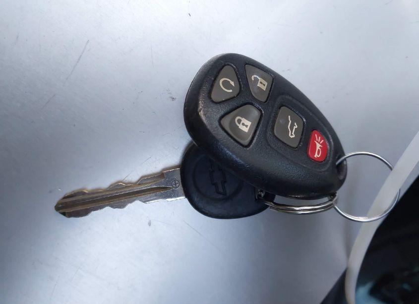 Photo 11 of 2015 Chevrolet Traverse 2LT (VIN 1GNKRHKD5FJ240815)