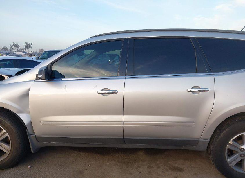 Photo 14 of 2015 Chevrolet Traverse 2LT (VIN 1GNKRHKD5FJ240815)