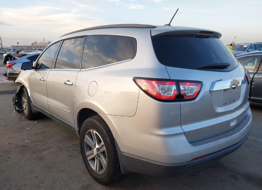 Photo 3 of 2015 Chevrolet Traverse 2LT (VIN 1GNKRHKD5FJ240815)