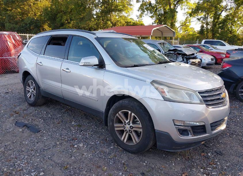 2016 Chevrolet Traverse 2LT (VIN 1GNKRHKD5GJ121082) main photo