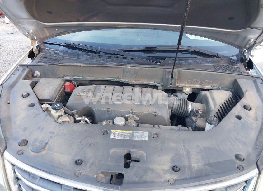 Photo 10 of 2016 Chevrolet Traverse 2LT (VIN 1GNKRHKD5GJ121082)