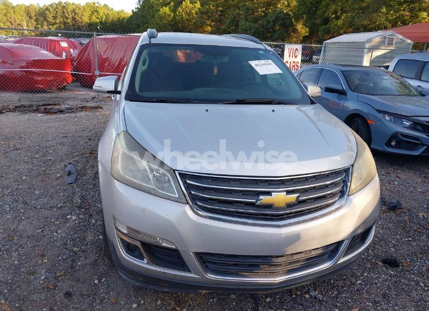 Photo 12 of 2016 Chevrolet Traverse 2LT (VIN 1GNKRHKD5GJ121082)