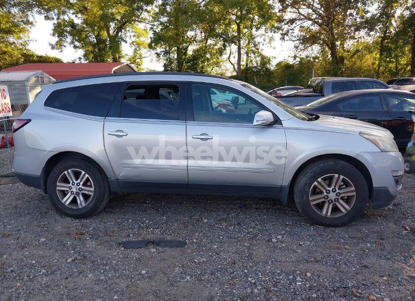 Photo 13 of 2016 Chevrolet Traverse 2LT (VIN 1GNKRHKD5GJ121082)