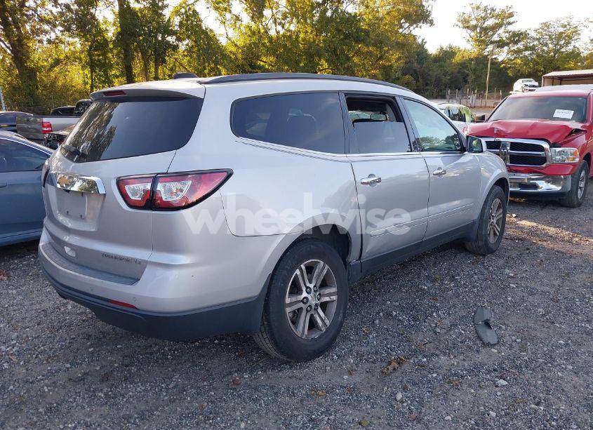Photo 4 of 2016 Chevrolet Traverse 2LT (VIN 1GNKRHKD5GJ121082)