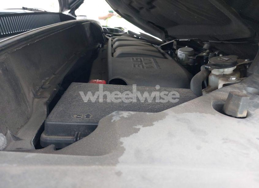 Photo 10 of 2016 Chevrolet Traverse 2LT (VIN 1GNKRHKD5GJ266560)