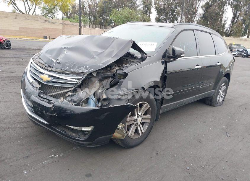 Photo 2 of 2016 Chevrolet Traverse 2LT (VIN 1GNKRHKD5GJ266560)