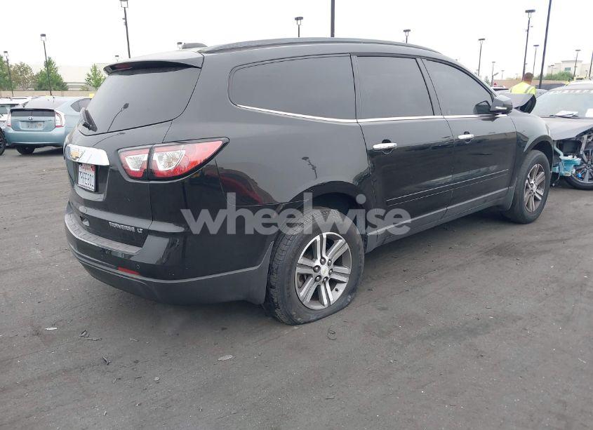 Photo 4 of 2016 Chevrolet Traverse 2LT (VIN 1GNKRHKD5GJ266560)