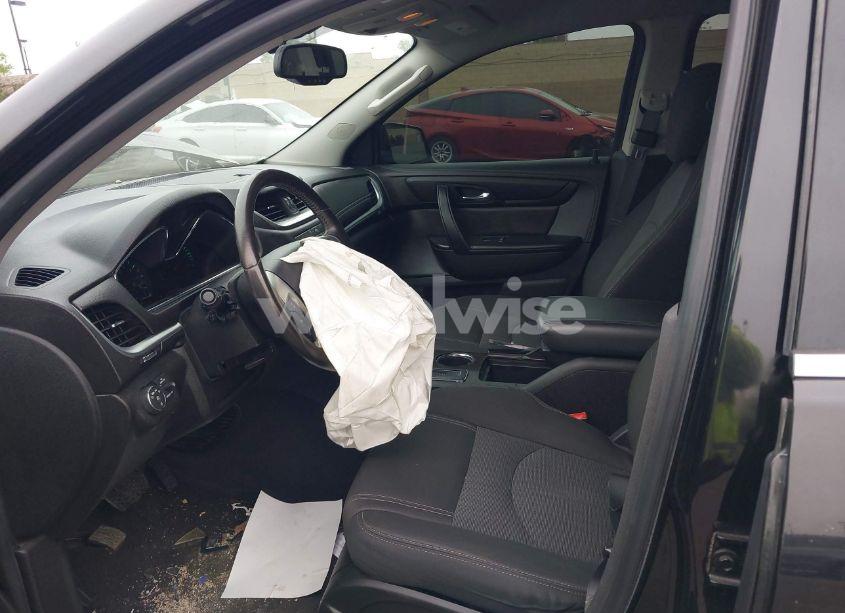 Photo 5 of 2016 Chevrolet Traverse 2LT (VIN 1GNKRHKD5GJ266560)