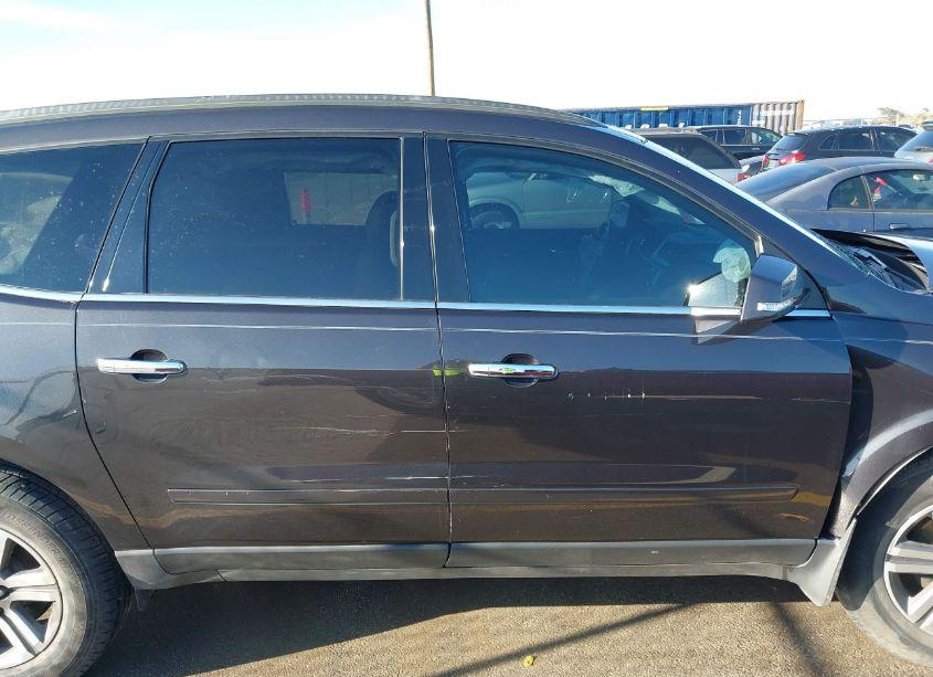 Photo 14 of 2017 Chevrolet Traverse 2LT (VIN 1GNKRHKD5HJ120404)