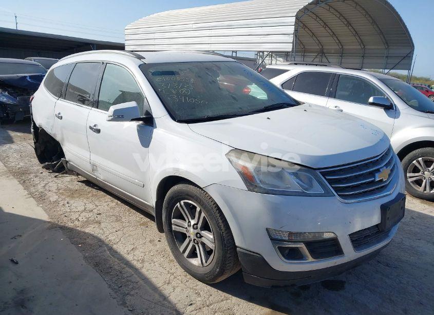 2017 Chevrolet Traverse 2LT (VIN 1GNKRHKD5HJ341050) main photo