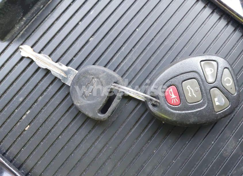 Photo 11 of 2017 Chevrolet Traverse 2LT (VIN 1GNKRHKD5HJ341050)