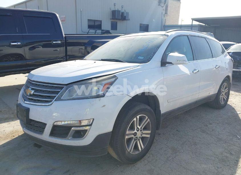 Photo 2 of 2017 Chevrolet Traverse 2LT (VIN 1GNKRHKD5HJ341050)