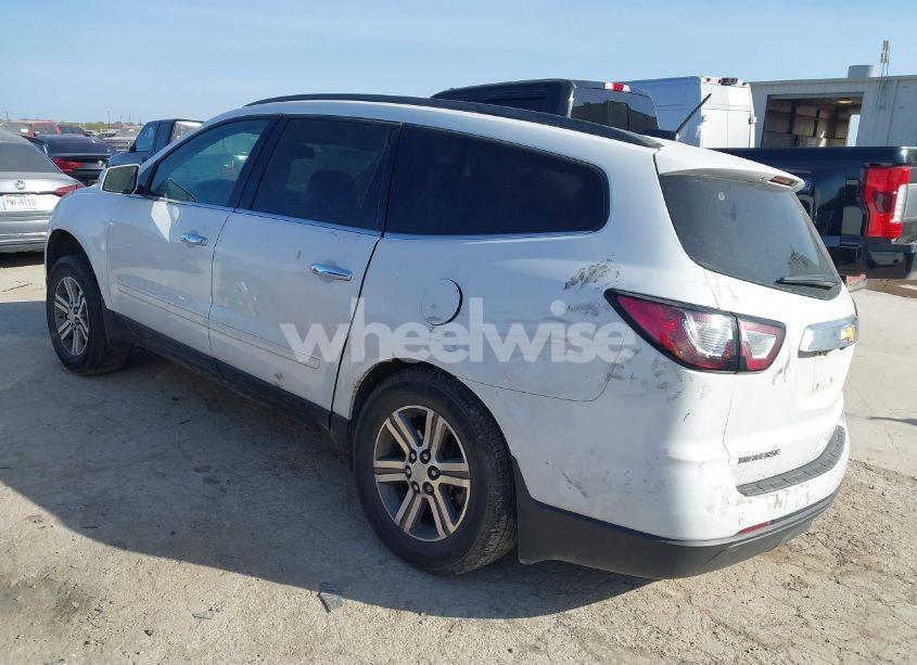 Photo 3 of 2017 Chevrolet Traverse 2LT (VIN 1GNKRHKD5HJ341050)