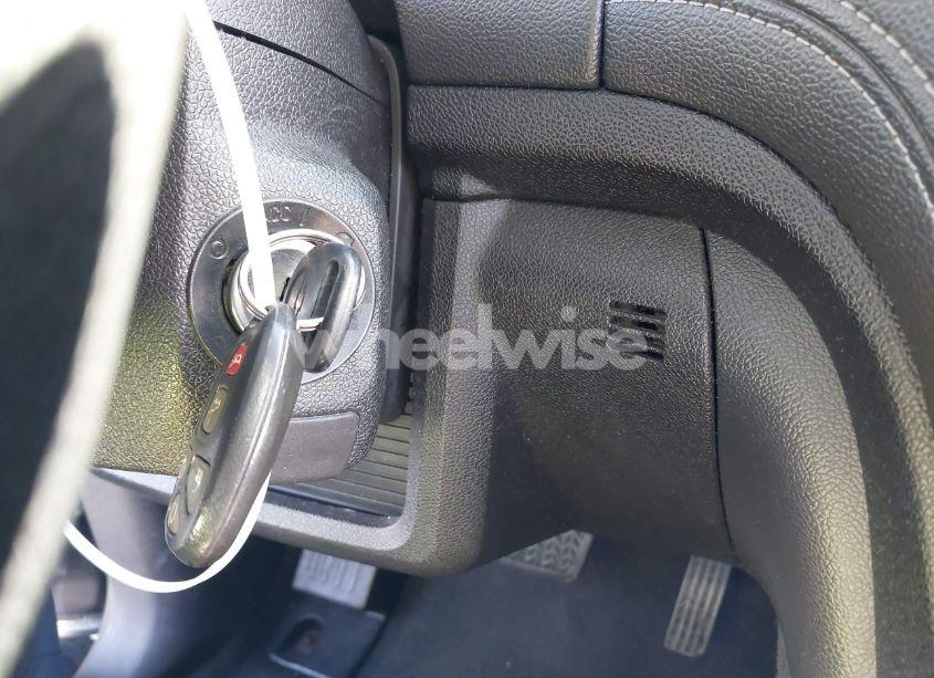 Photo 11 of 2014 Chevrolet Traverse 2LT (VIN 1GNKRHKD6EJ311602)