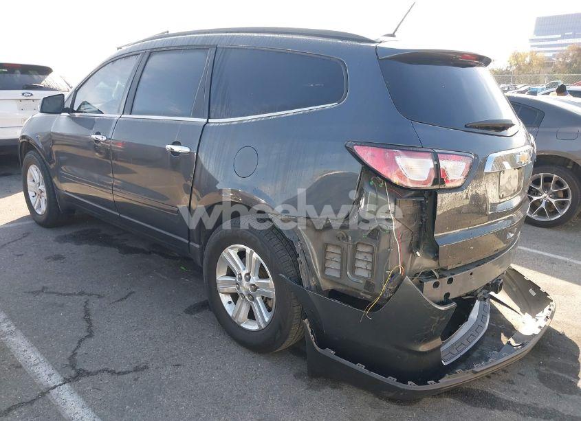 Photo 3 of 2014 Chevrolet Traverse 2LT (VIN 1GNKRHKD6EJ311602)