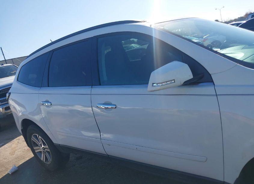Photo 13 of 2015 Chevrolet Traverse 2LT (VIN 1GNKRHKD6FJ157782)