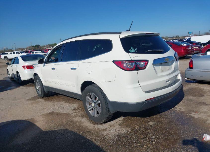 Photo 3 of 2015 Chevrolet Traverse 2LT (VIN 1GNKRHKD6FJ157782)