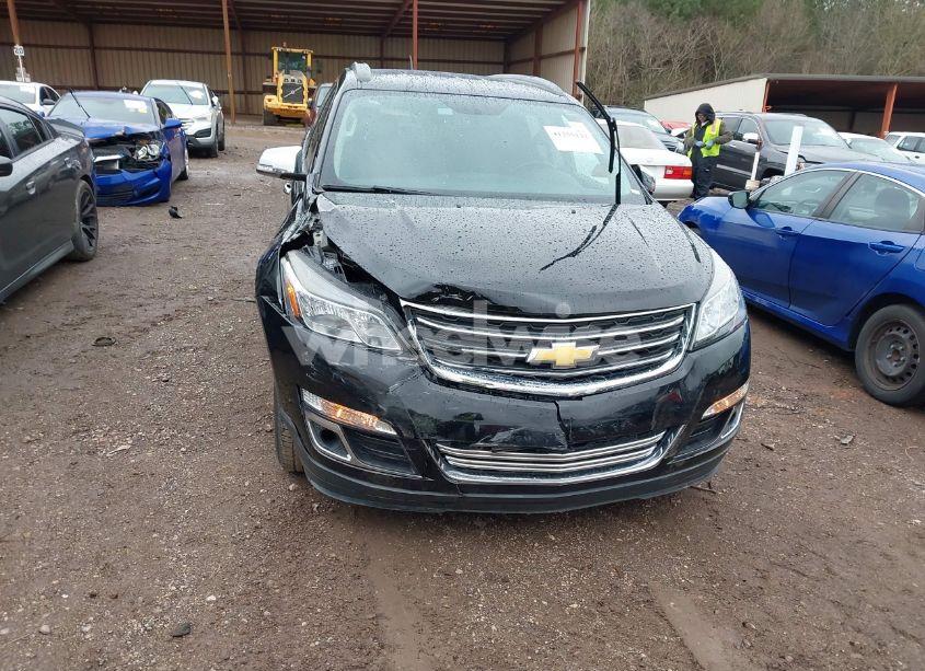 Photo 12 of 2017 Chevrolet Traverse 2LT (VIN 1GNKRHKD6HJ191174)