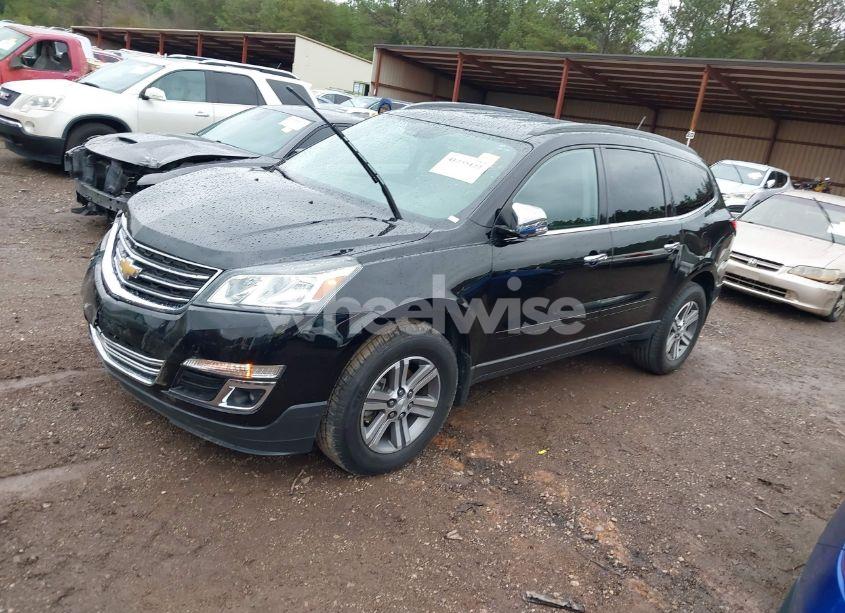 Photo 2 of 2017 Chevrolet Traverse 2LT (VIN 1GNKRHKD6HJ191174)