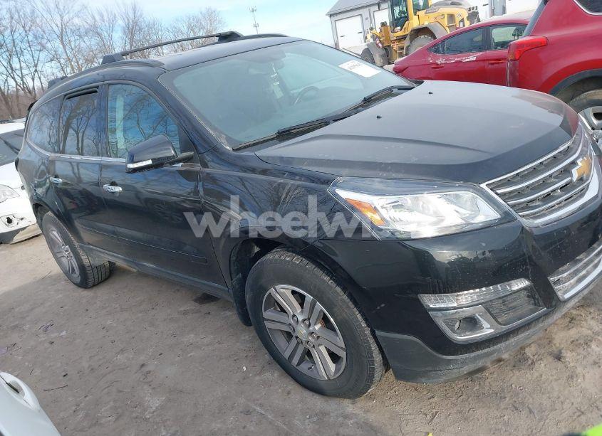 2017 Chevrolet Traverse 2LT (VIN 1GNKRHKD6HJ348671) main photo