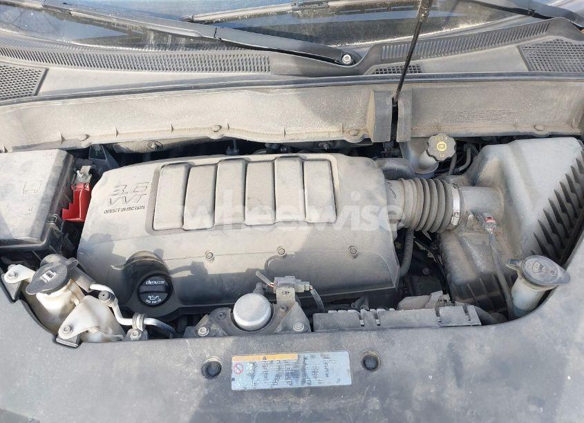 Photo 10 of 2017 Chevrolet Traverse 2LT (VIN 1GNKRHKD6HJ348671)