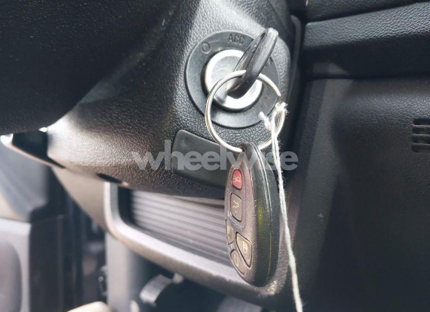 Photo 11 of 2017 Chevrolet Traverse 2LT (VIN 1GNKRHKD6HJ348671)