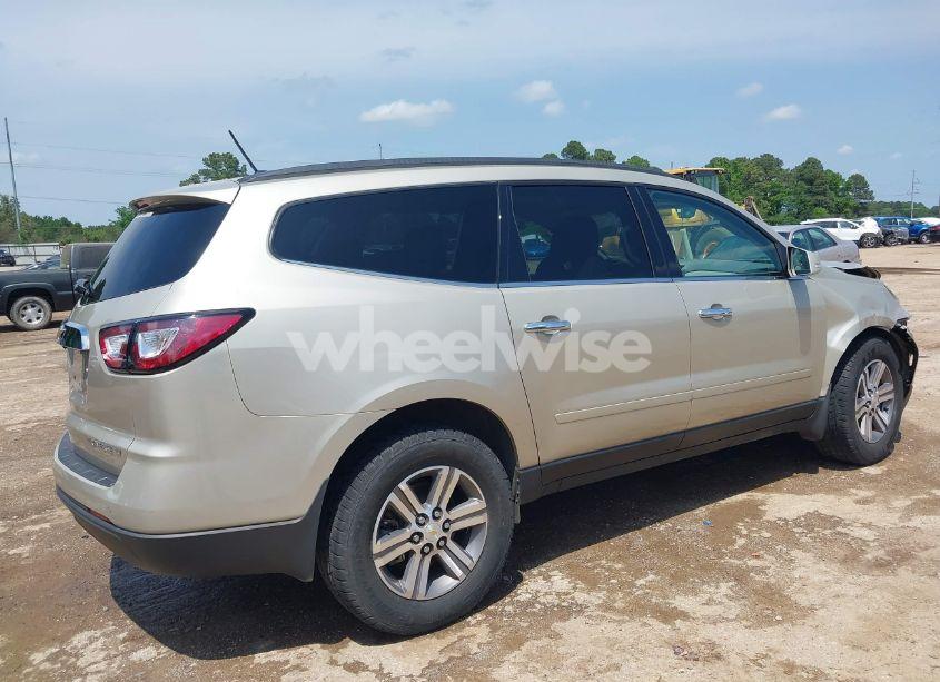 Photo 4 of 2015 Chevrolet Traverse LT (VIN 1GNKRHKD7FJ109076)