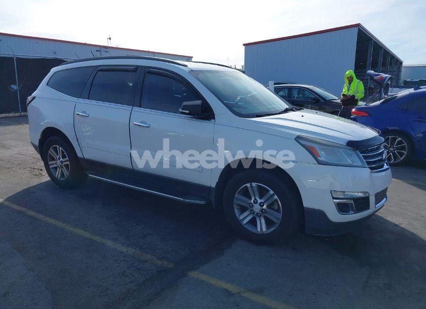 2015 Chevrolet Traverse 2LT (VIN 1GNKRHKD7FJ228472) main photo