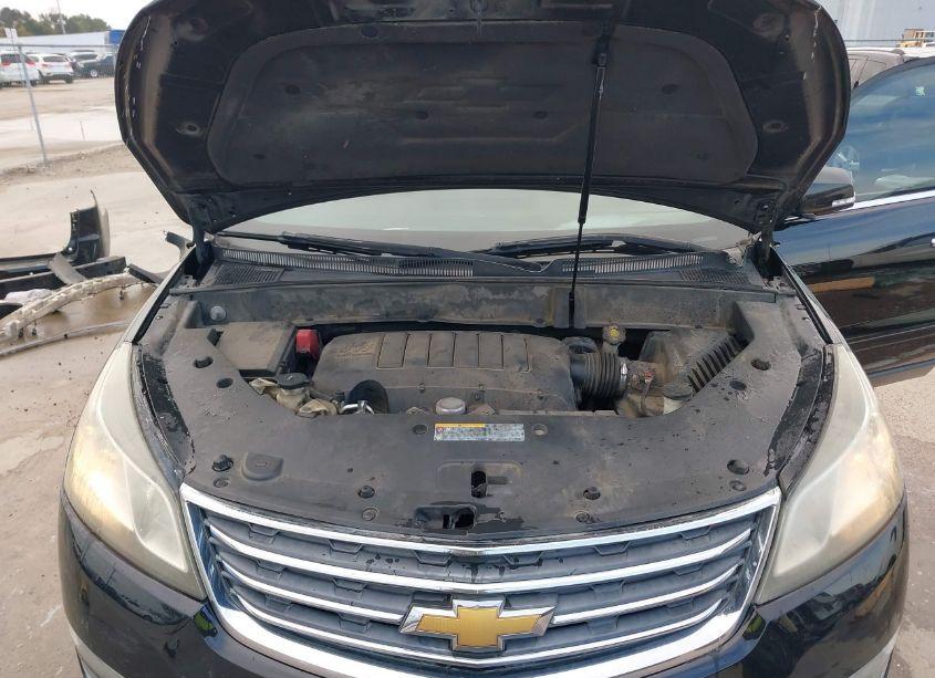 Photo 10 of 2016 Chevrolet Traverse 2LT (VIN 1GNKRHKD7GJ103294)