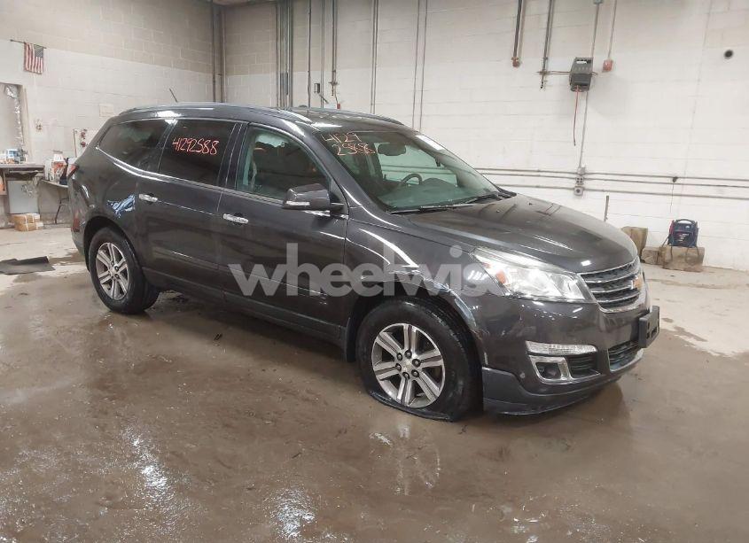 2016 Chevrolet Traverse 2LT (VIN 1GNKRHKD7GJ205694) main photo