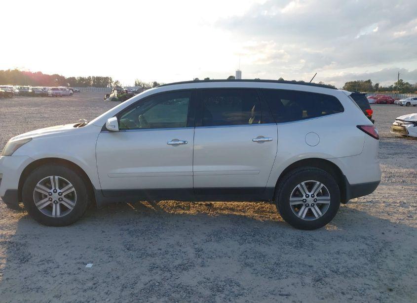 Photo 15 of 2015 Chevrolet Traverse 2LT (VIN 1GNKRHKD8FJ239741)