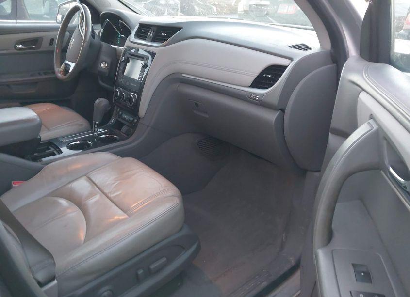 Photo 5 of 2015 Chevrolet Traverse 2LT (VIN 1GNKRHKD8FJ305446)