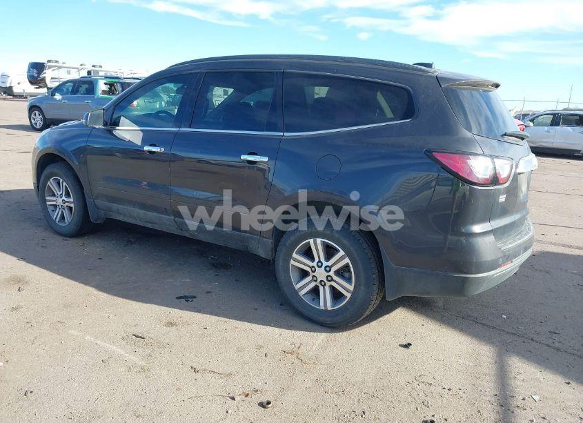 Photo 3 of 2016 Chevrolet Traverse 2LT (VIN 1GNKRHKD8GJ114711)