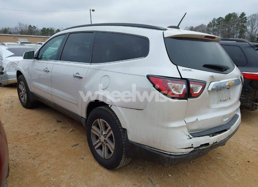 Photo 3 of 2016 Chevrolet Traverse 2LT (VIN 1GNKRHKD8GJ152732)