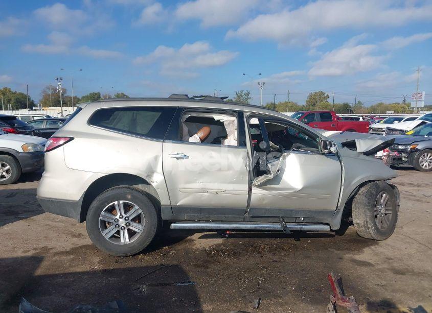 Photo 12 of 2017 Chevrolet Traverse 2LT (VIN 1GNKRHKD8HJ193427)