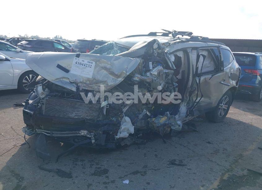 Photo 2 of 2017 Chevrolet Traverse 2LT (VIN 1GNKRHKD8HJ193427)