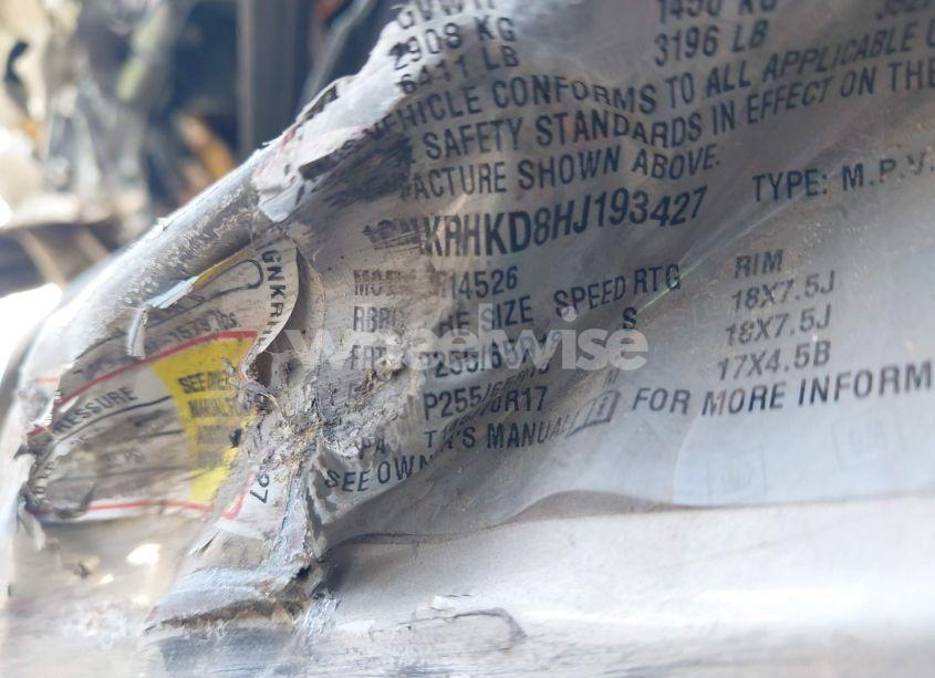 Photo 9 of 2017 Chevrolet Traverse 2LT (VIN 1GNKRHKD8HJ193427)