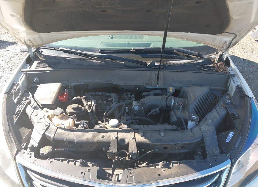 Photo 10 of 2014 Chevrolet Traverse 2LT (VIN 1GNKRHKD9EJ114973)