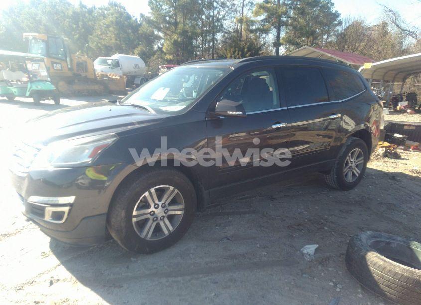 Photo 2 of 2015 Chevrolet Traverse 2LT (VIN 1GNKRHKD9FJ248836)