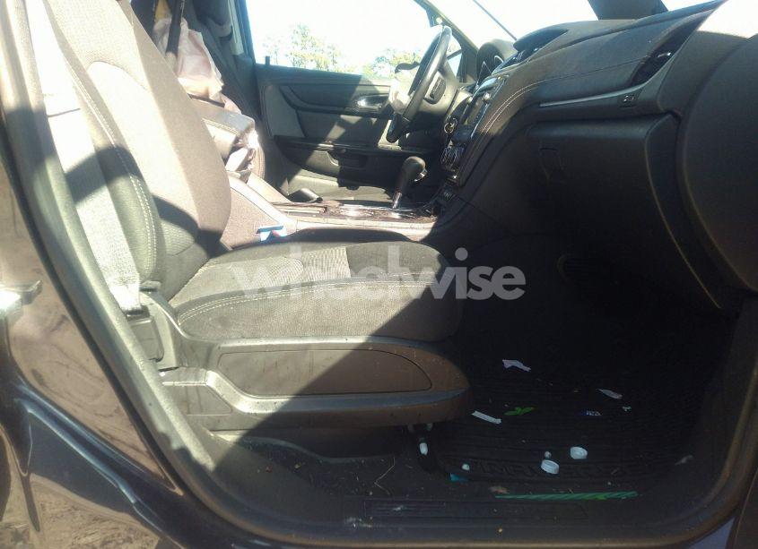 Photo 5 of 2015 Chevrolet Traverse 2LT (VIN 1GNKRHKD9FJ248836)