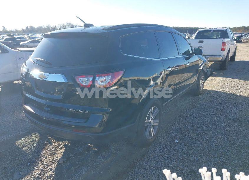 Photo 4 of 2016 Chevrolet Traverse 2LT (VIN 1GNKRHKD9GJ113700)