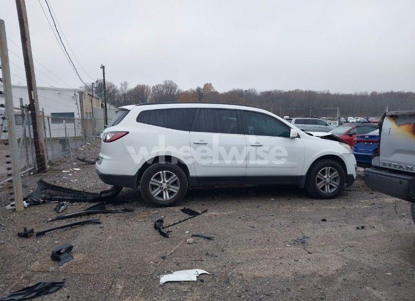 Photo 13 of 2016 Chevrolet Traverse 2LT (VIN 1GNKRHKD9GJ126026)