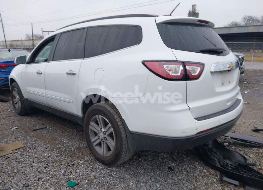 Photo 3 of 2016 Chevrolet Traverse 2LT (VIN 1GNKRHKD9GJ126026)