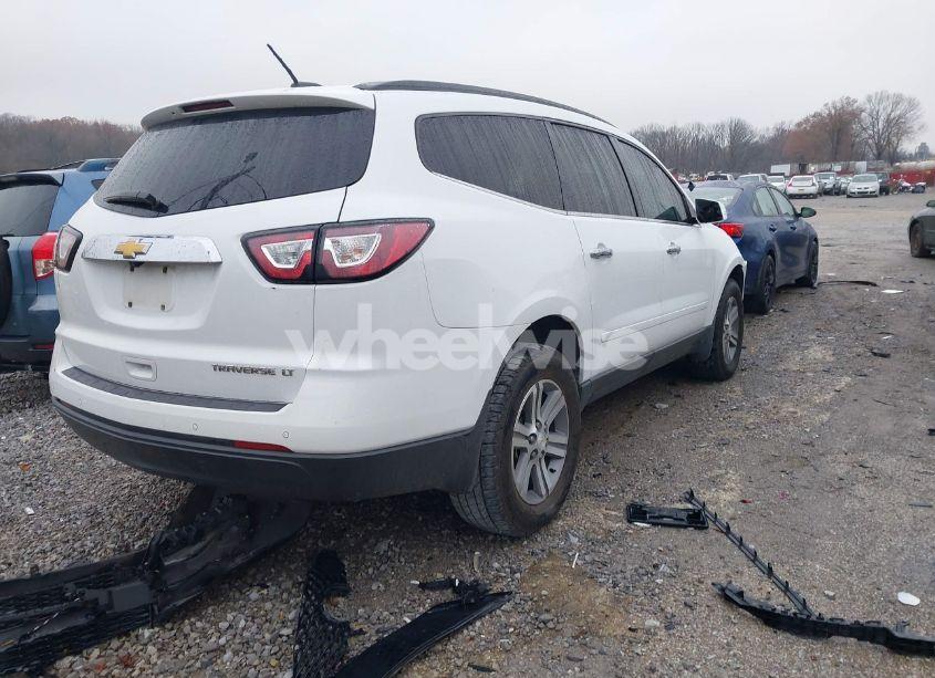 Photo 4 of 2016 Chevrolet Traverse 2LT (VIN 1GNKRHKD9GJ126026)