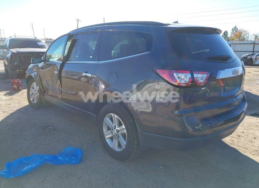 Photo 3 of 2014 Chevrolet Traverse 2LT (VIN 1GNKRHKDXEJ187964)