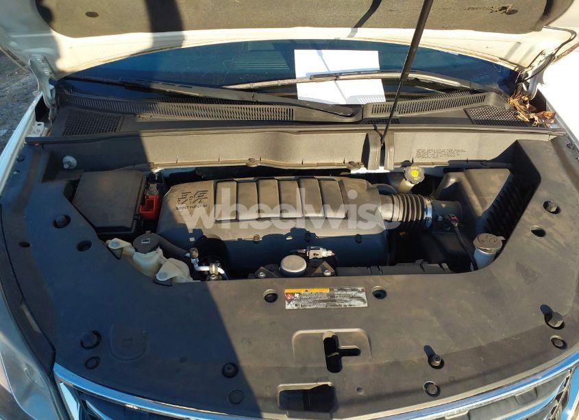 Photo 10 of 2015 Chevrolet Traverse 2LT (VIN 1GNKRHKDXFJ134067)