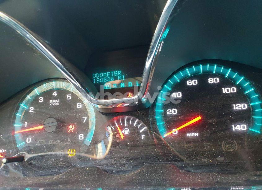 Photo 7 of 2015 Chevrolet Traverse 2LT (VIN 1GNKRHKDXFJ134067)