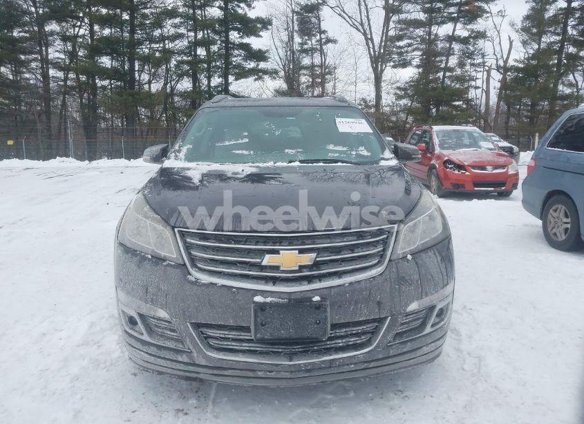 Photo 12 of 2015 Chevrolet Traverse 2LT (VIN 1GNKRHKDXFJ201816)
