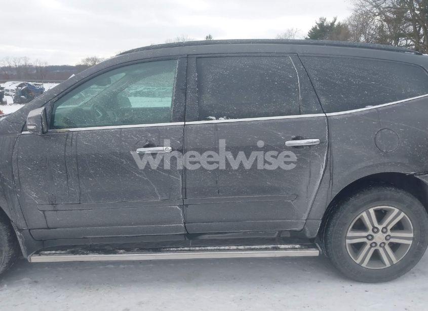 Photo 14 of 2015 Chevrolet Traverse 2LT (VIN 1GNKRHKDXFJ201816)