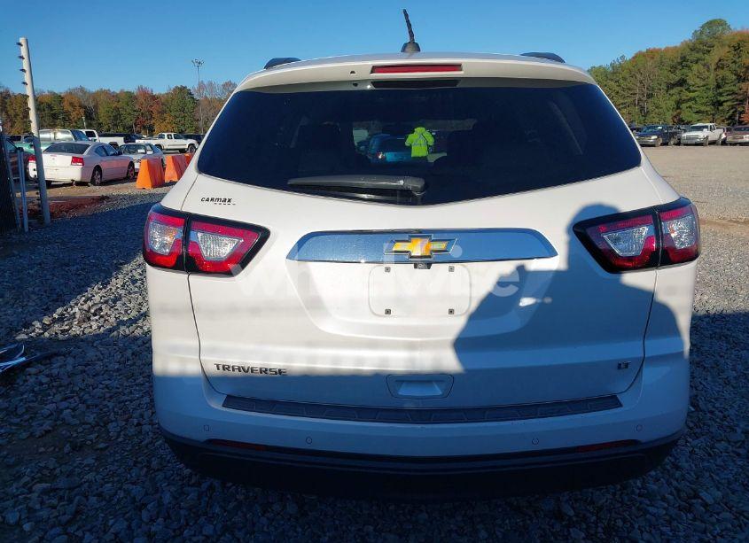 Photo 17 of 2017 Chevrolet Traverse 2LT (VIN 1GNKRHKDXHJ151244)